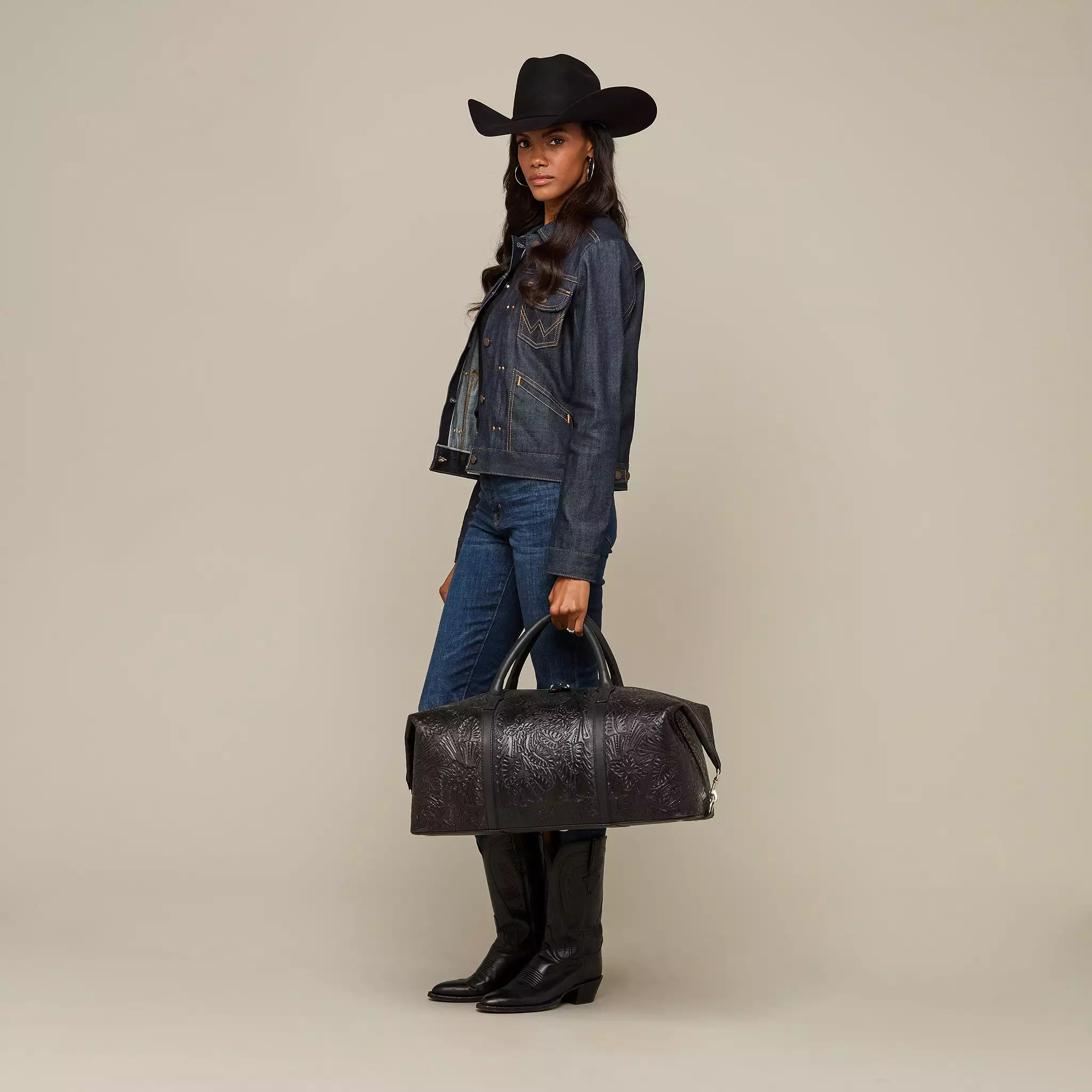 Hand-Tooled Duffle :: Black