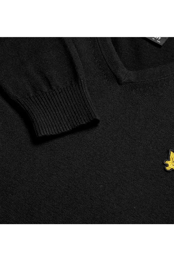 Lyle & Scott Merino V-Neck Knit Black