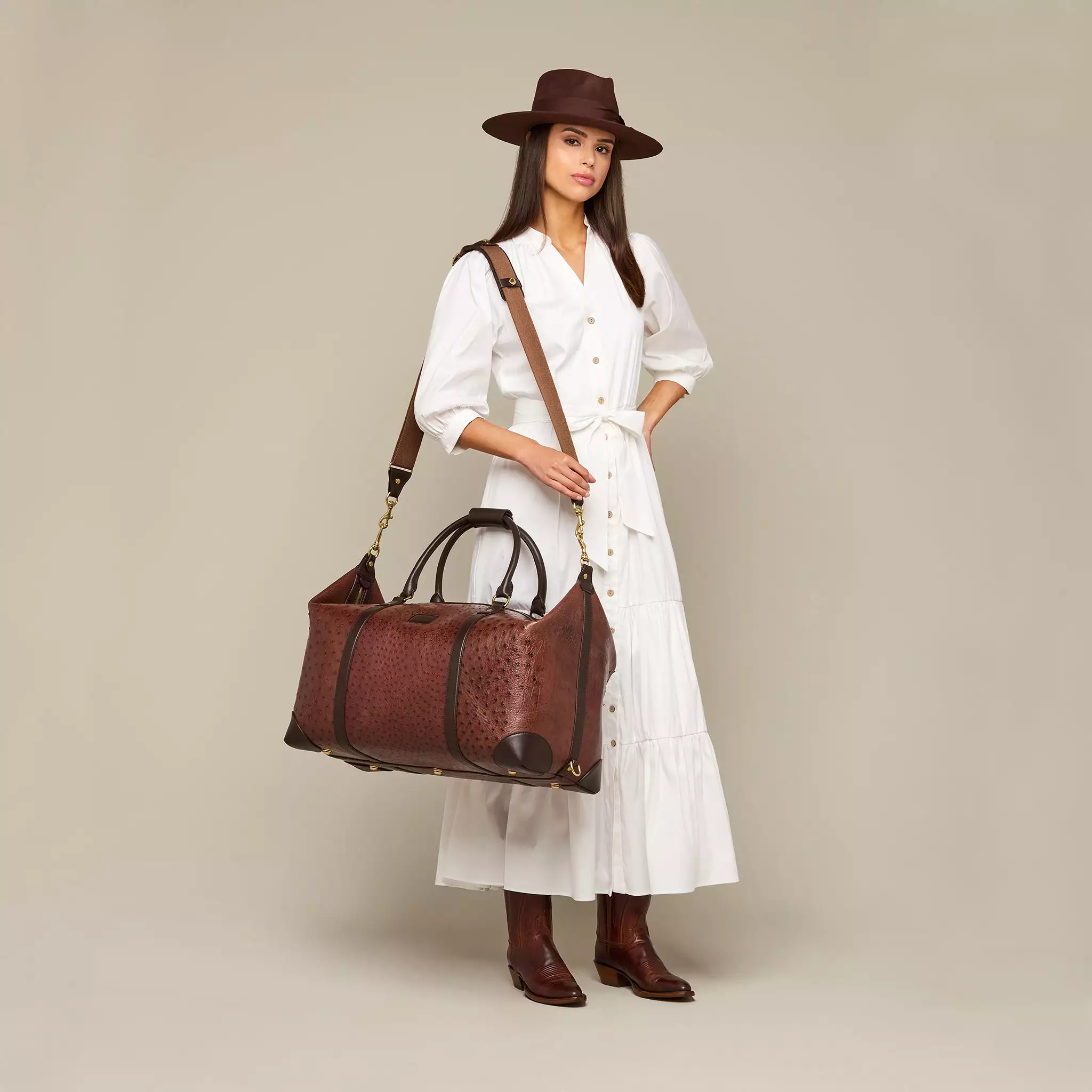 Ostrich Duffle - Large :: Chocolate