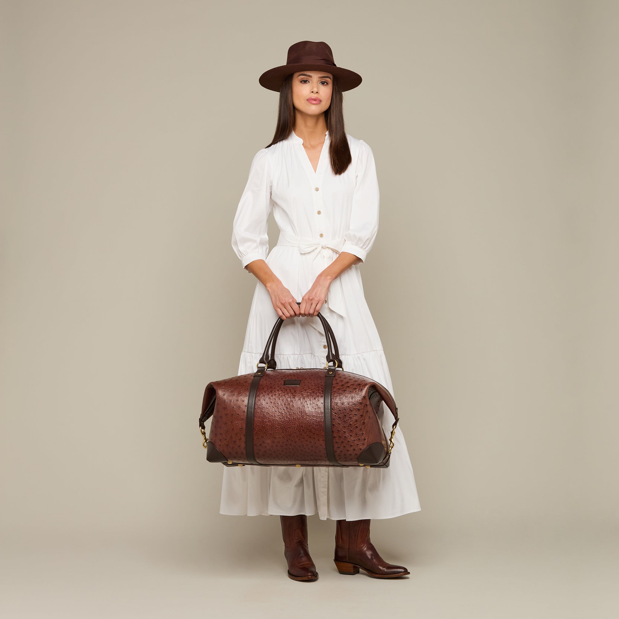 Ostrich Duffle - Large :: Chocolate