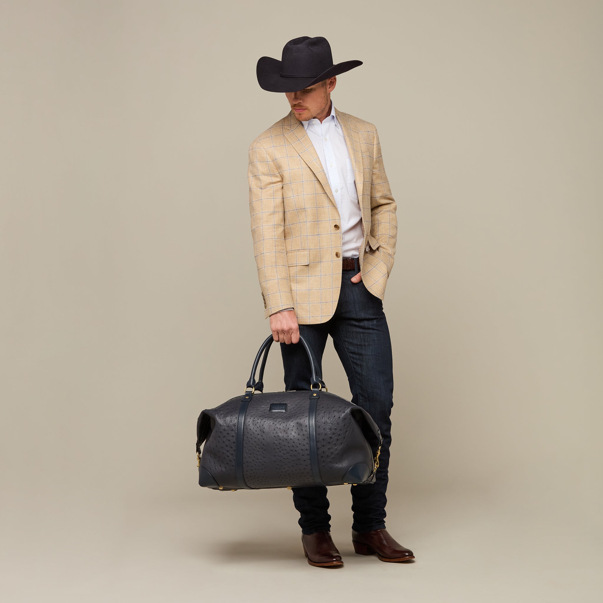 Ostrich Duffle - Large :: Navy